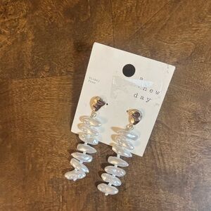 Pearl beaded earrings